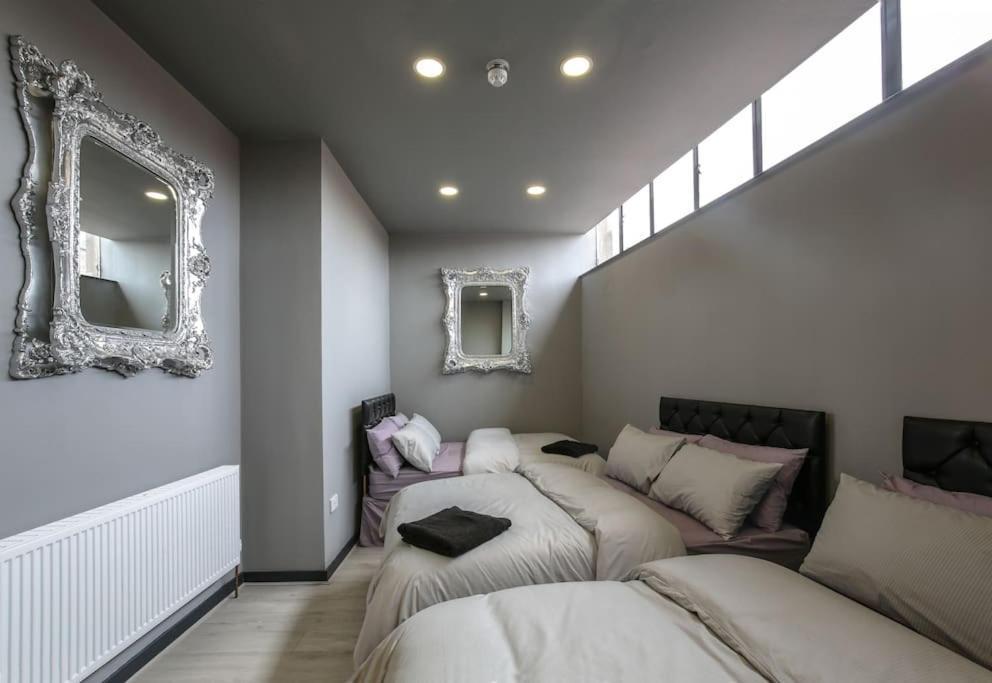 Manhattan Suite - Sleeps 24! Heart Of Liverpool Eksteriør billede