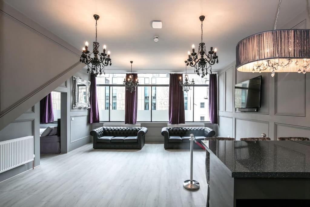Manhattan Suite - Sleeps 24! Heart Of Liverpool Eksteriør billede